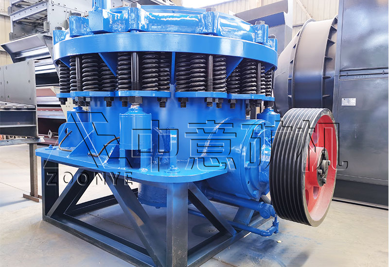 即將發(fā)往印尼的圓錐破碎機